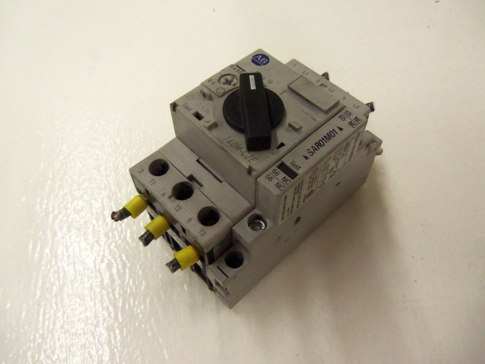 ALLEN BRADLEY 140M-C2E-A63 SERIES C W/ 140M-C-A SERIES A *USED*