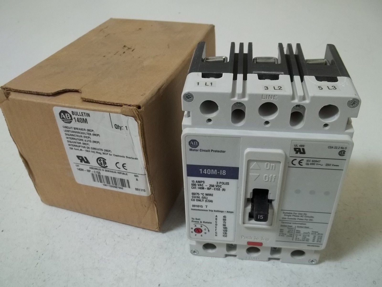 ALLEN BRADLEY 140M-I8P-C15S CIRCUIT BREAKER *NEW IN BOX*