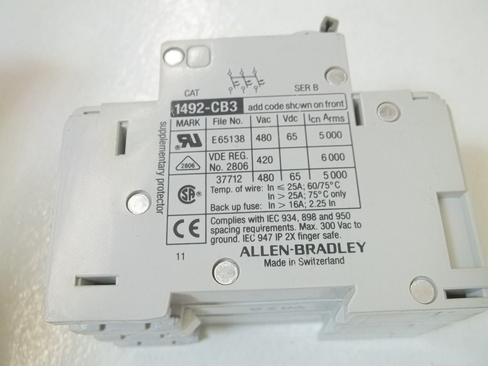 ALLEN BRADLEY 1492-CB3H050 SER. B CIRCUIT BREAKER 5A *USED*