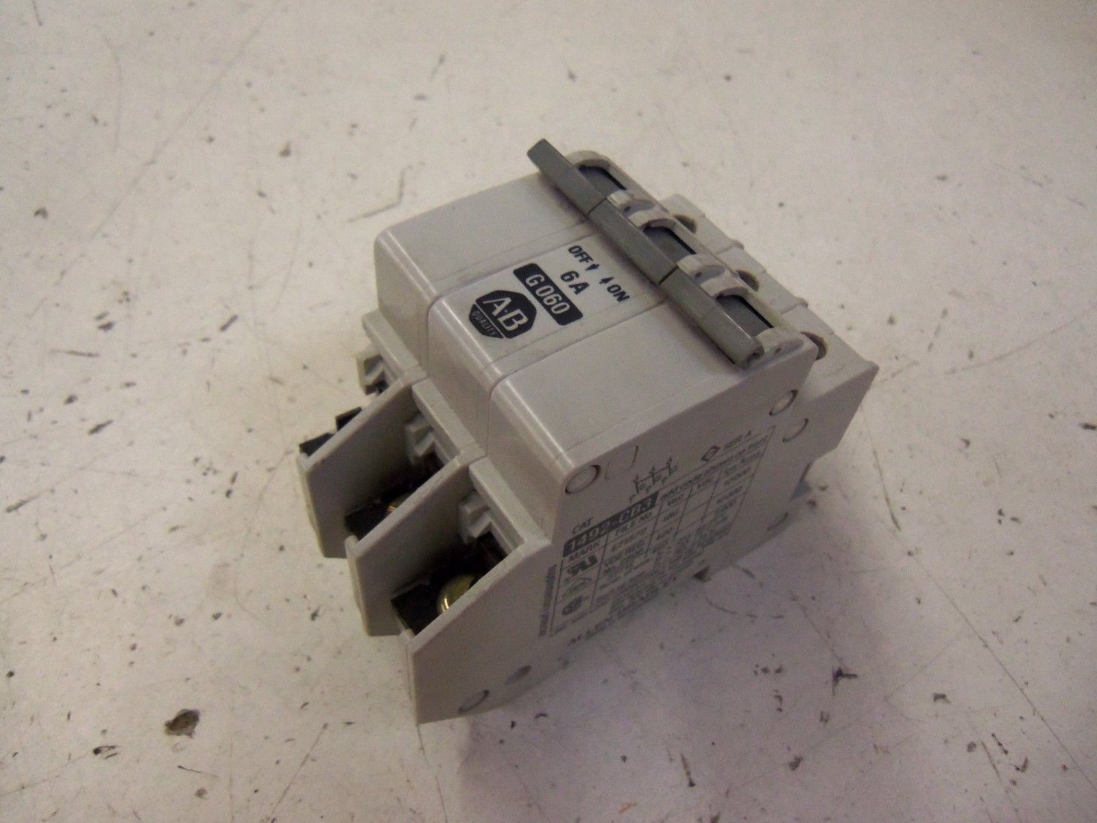 ALLEN BRADLEY 1492-CB3G060 SER. A CIRCUIT BREAKER 6A *USED*