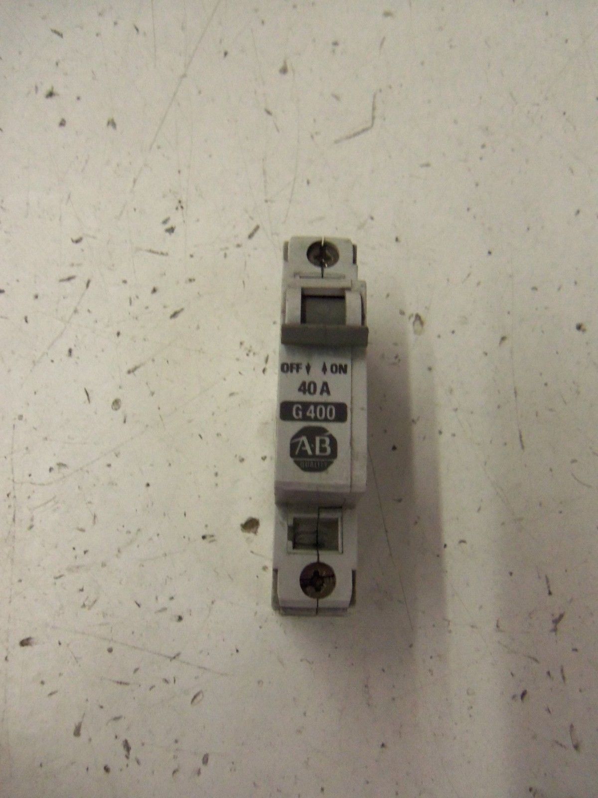 ALLEN BRADLEY 1492-CB1G400 SER. B CIRCUIT BREAKER 40A *USED*