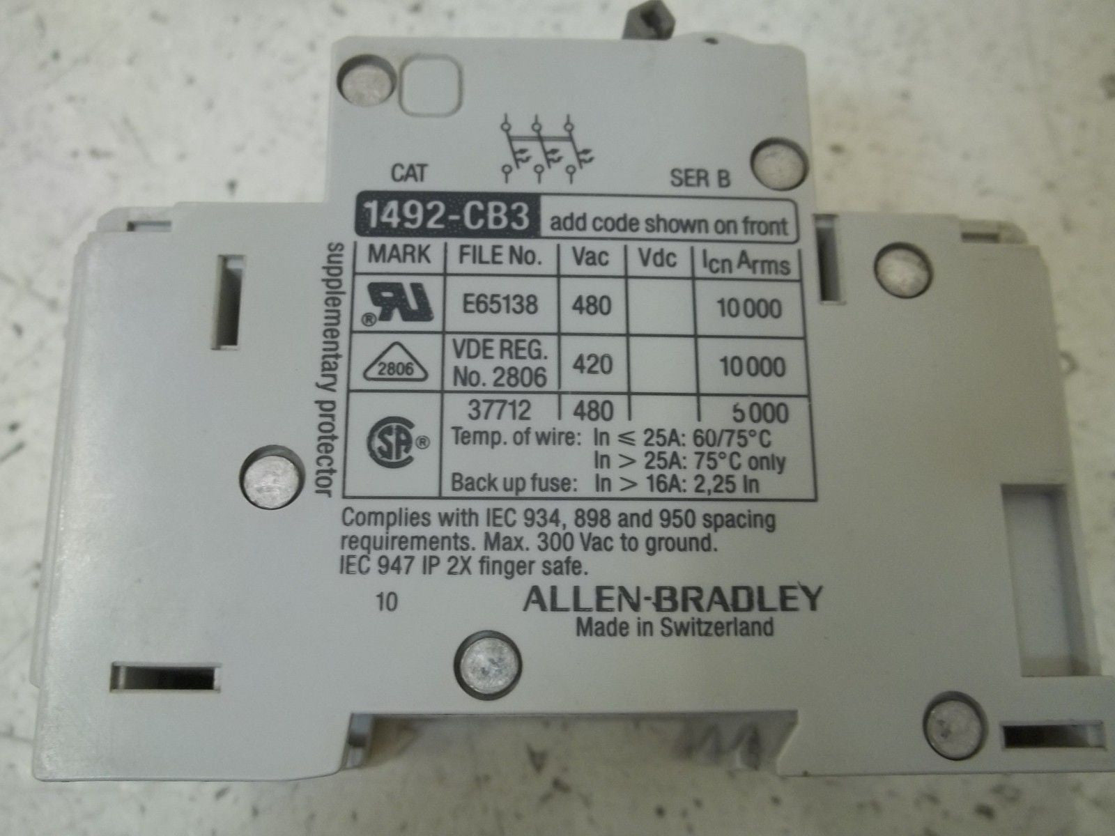 ALLEN BRADLEY 1492-CB3G050 SER. B CIRCUIT BREAKER 5A *USED*