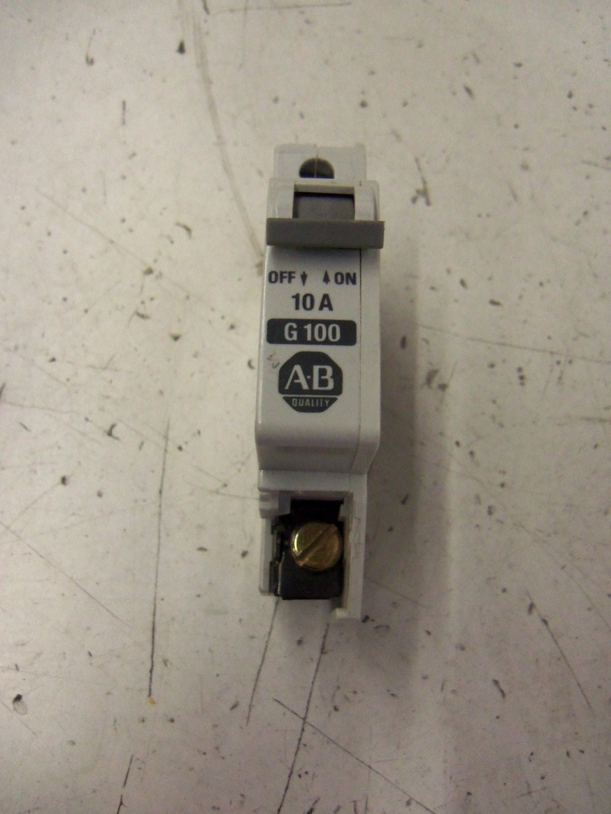 ALLEN BRADLEY 1492-CB1G100 SER. A CIRCUIT BREAKER 10A *USED*