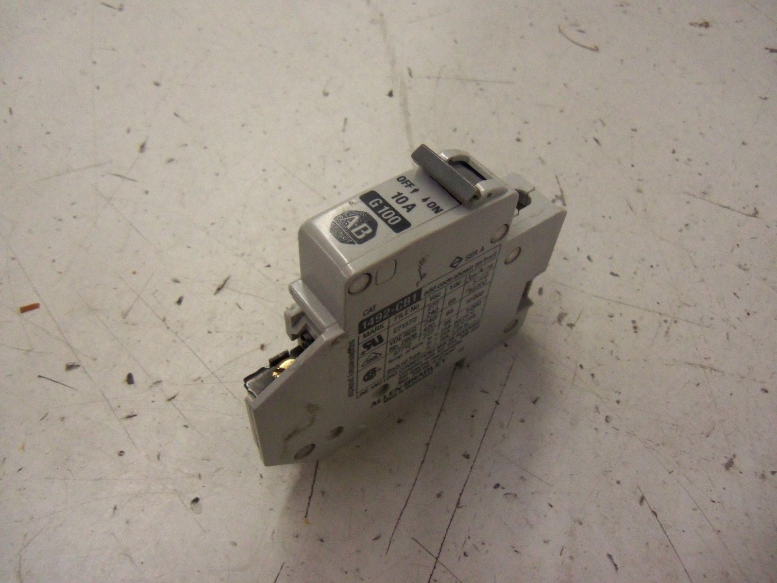 ALLEN BRADLEY 1492-CB1G100 SER. A CIRCUIT BREAKER 10A *USED*