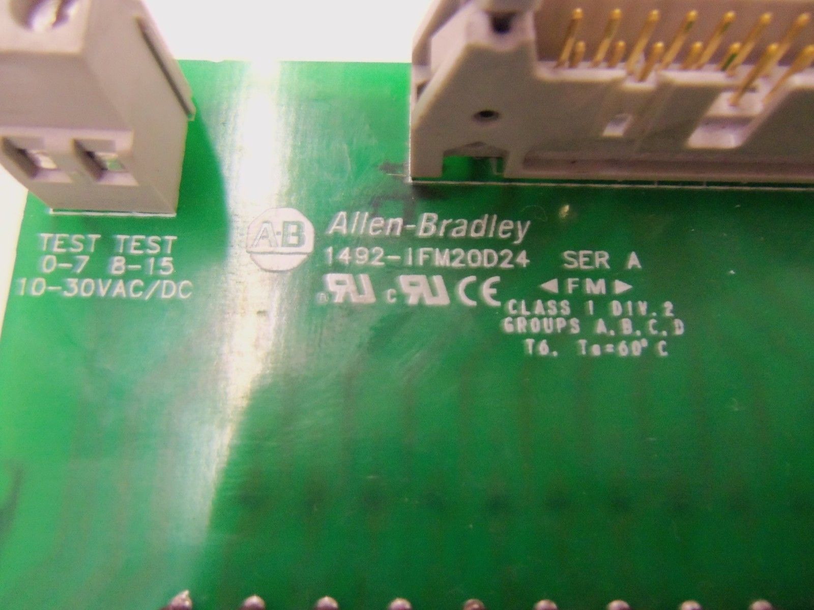 ALLEN BRADLEY 1492-IFM20D24 SERIES A *USED*