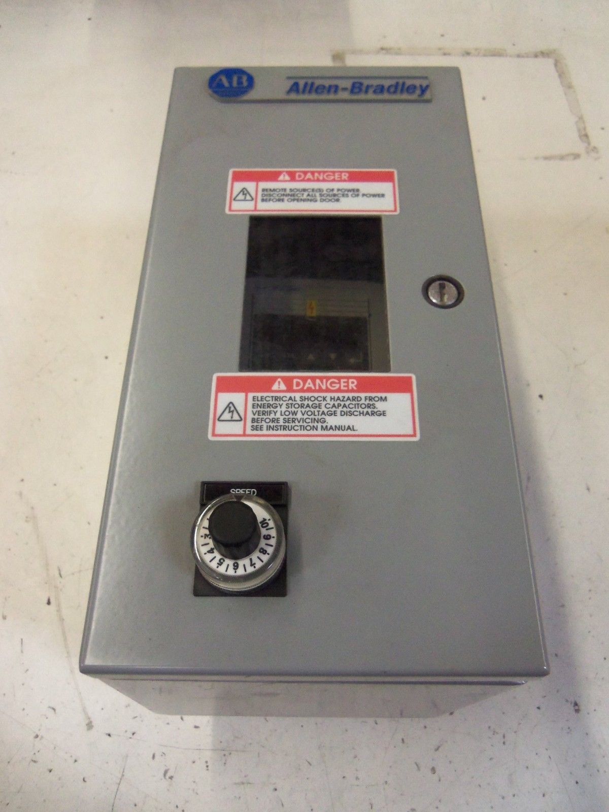 ALLEN BRADLEY 160-BA03SF1-AF-D61-P1C DRIVE ENCLOSURE *NEW NO BOX*