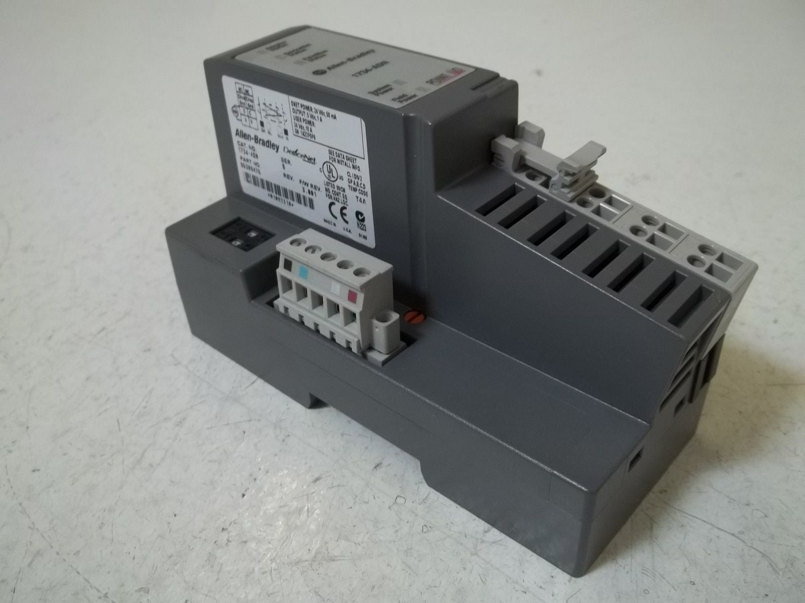 ALLEN BRADLEY POINT I/O 1734-ADN SER. B F/W 3.001 ADAPTER MODULE *NEW IN BOX*