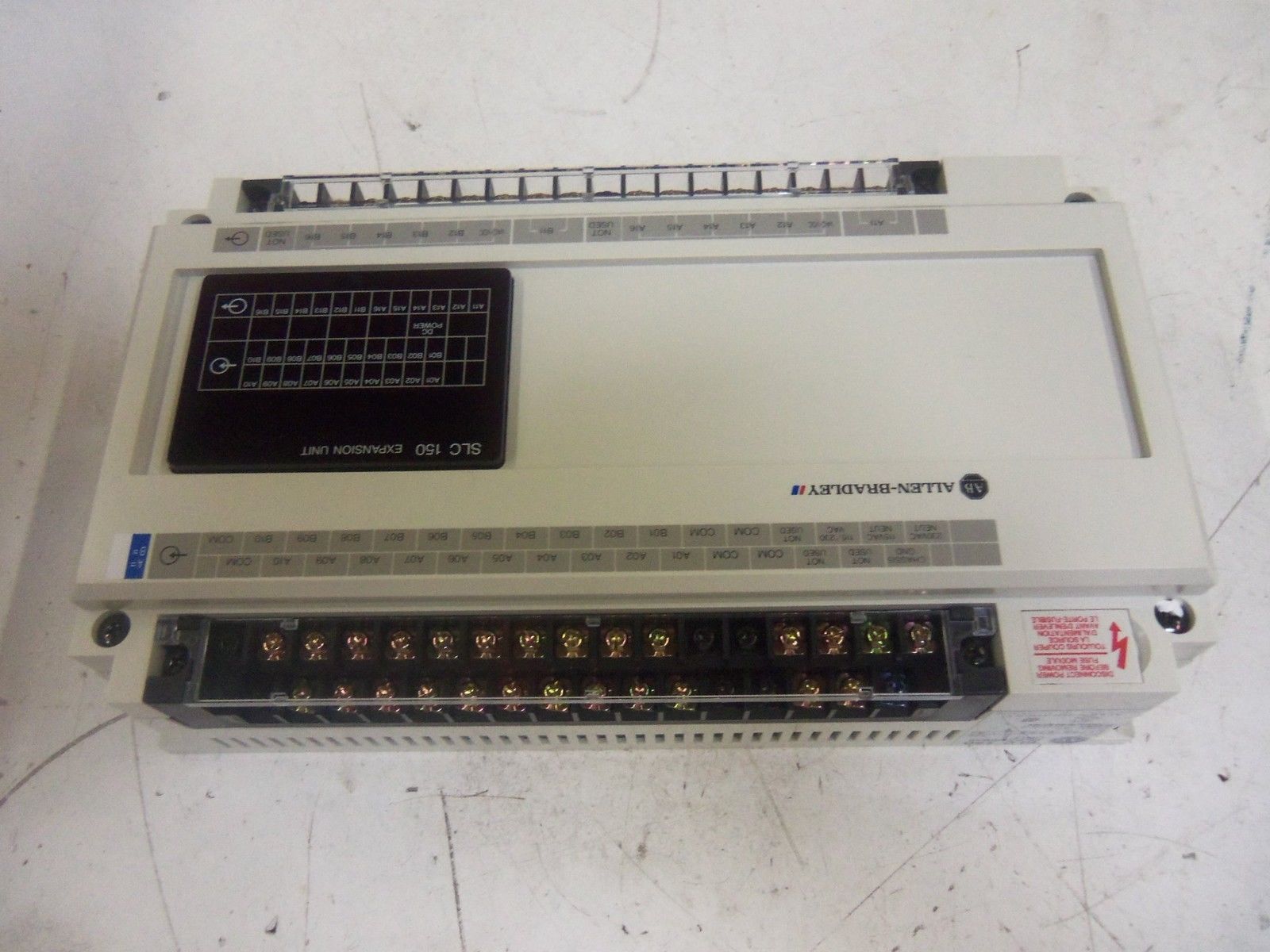 ALLEN BRADLEY SLC 150 1745-E153 SER. A EXPANSION UNIT *NEW NO BOX*