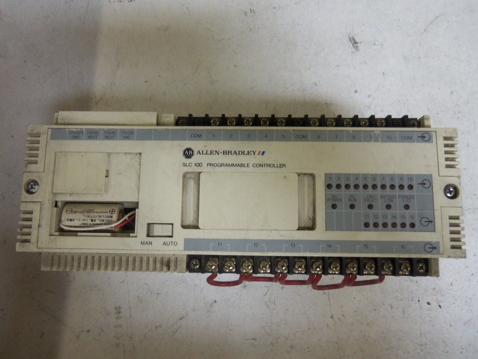 ALLEN BRADLEY SLC 100 1745-LP101 SER. C F/W 5 PROCESSOR UNIT *USED*