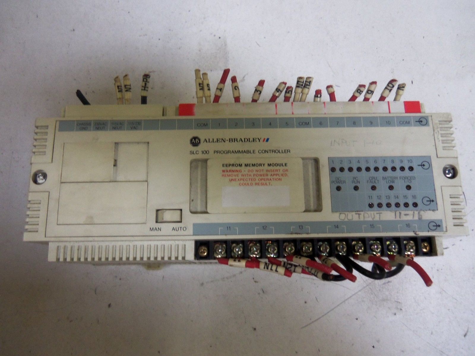 ALLEN BRADLEY SLC 100 1745-LP101 SER. B F/W 4 PROCESSOR UNIT  *USED*