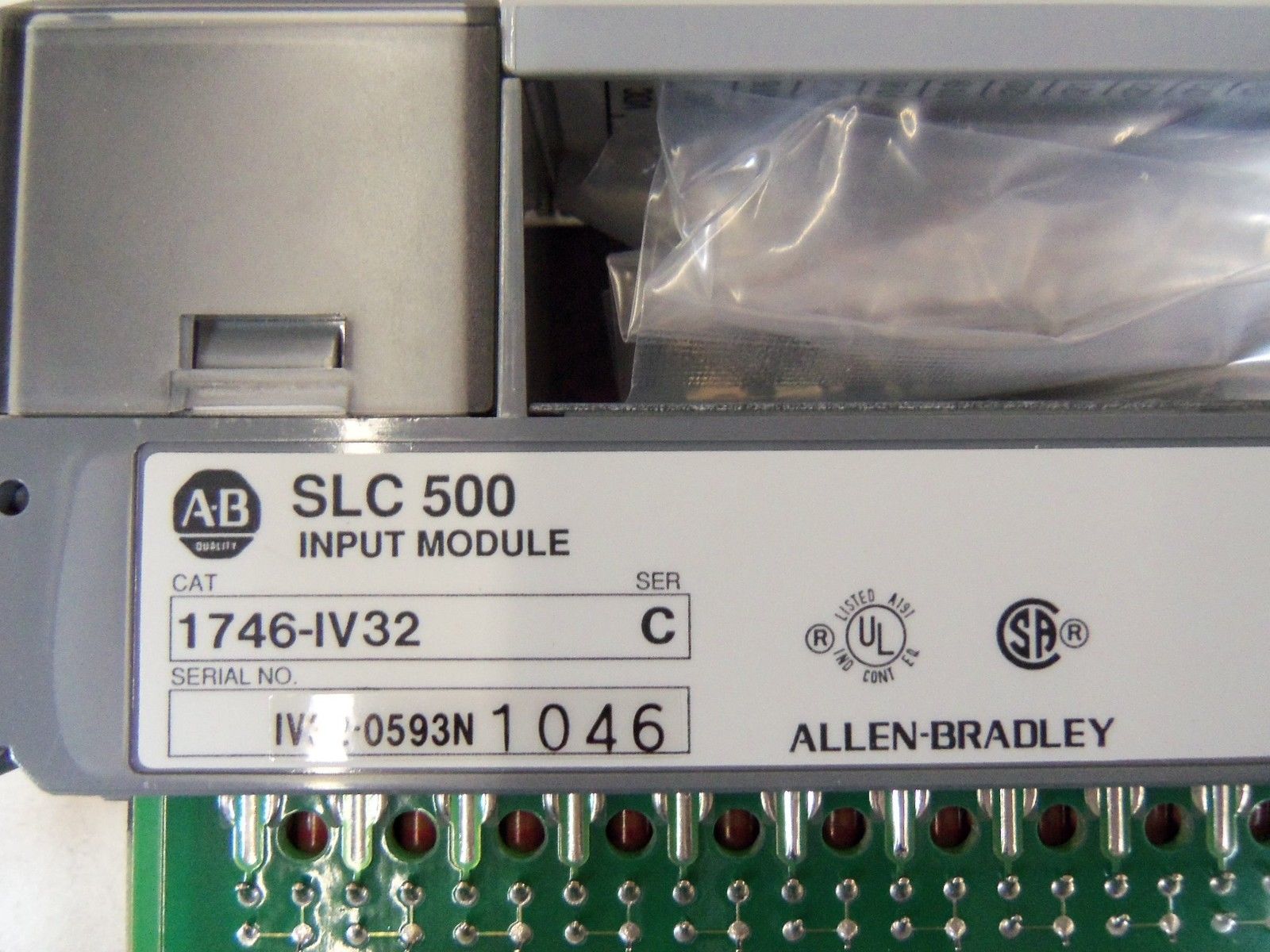 ALLEN BRADLEY 1746-IV32 SERIES C *NEW IN BOX*