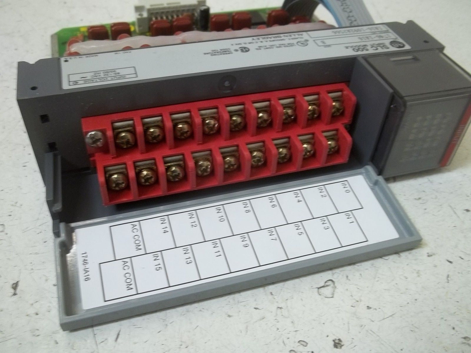 ALLEN BRADLEY SLC 500 1746-IA16 SER. B INPUT MODULE *USED*