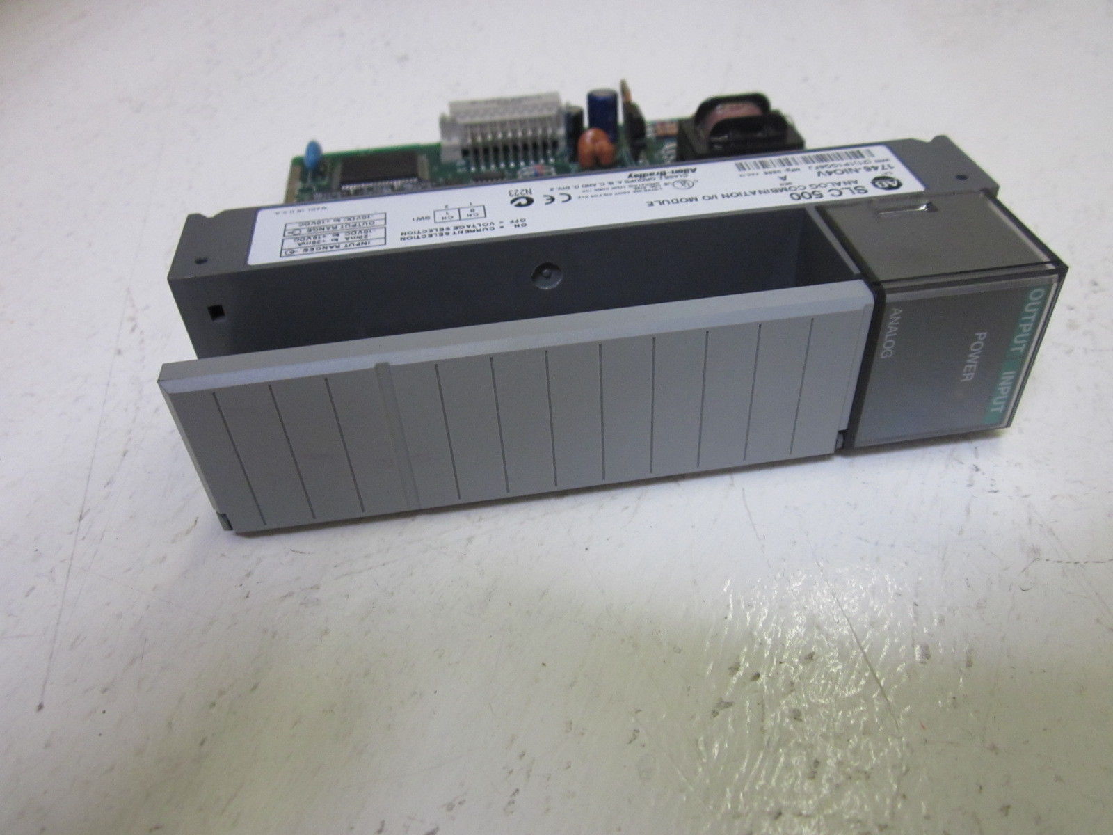 ALLEN BRADLEY 1746-NIO4V SER.A *NEW NO BOX*