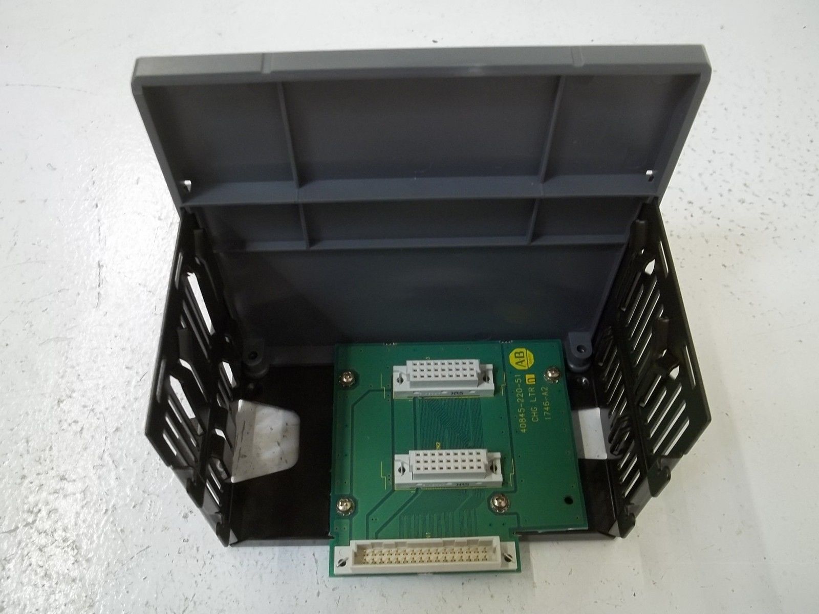 ALLEN BRADLEY 1749-A2 SER.A *NEW NO BOX*