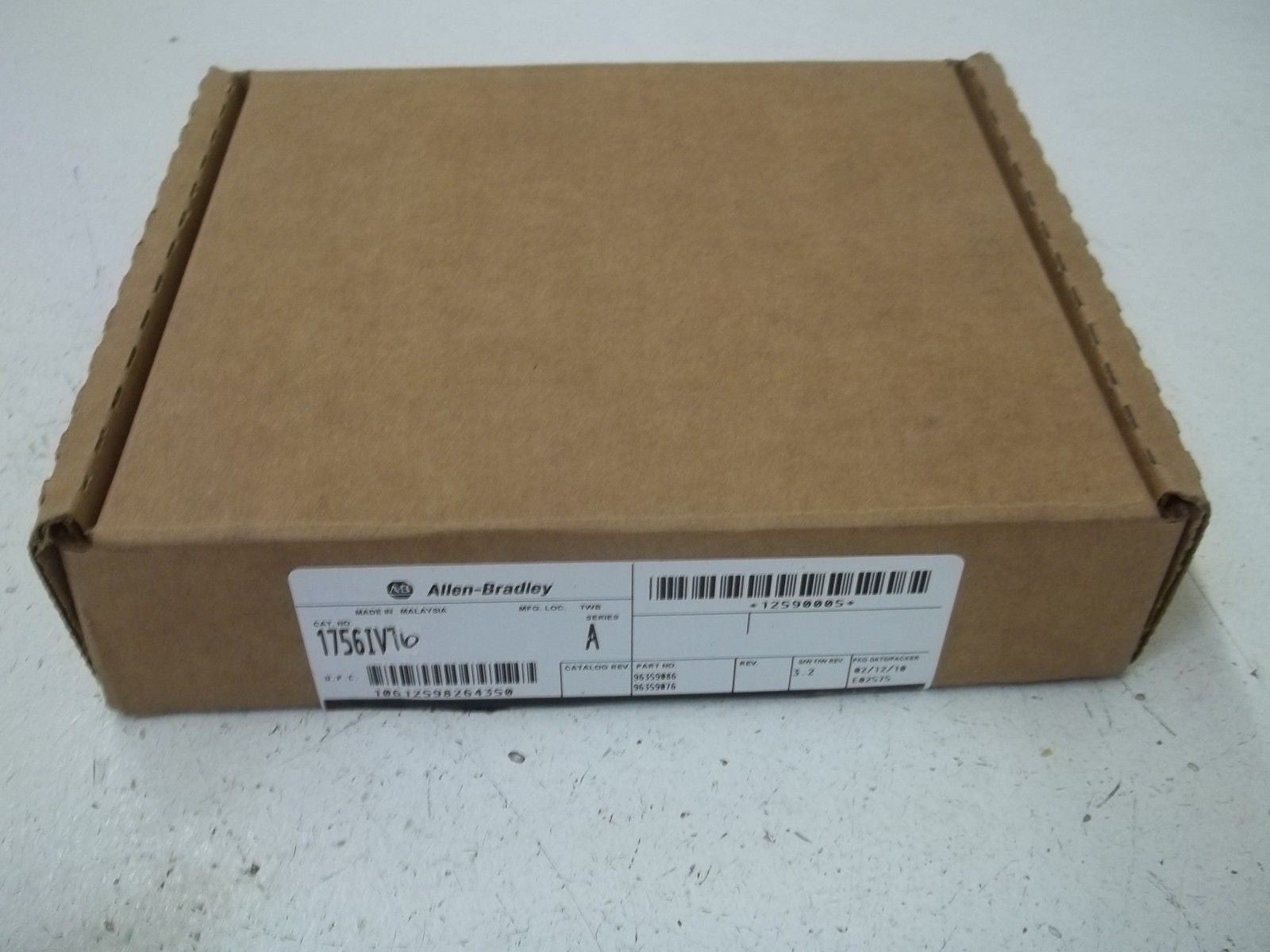 ALLEN BRADLEY CONTROLLOGIX 1756-IV16 SER. A F/W 3.2 INPUT MODULE *NEW IN BOX*
