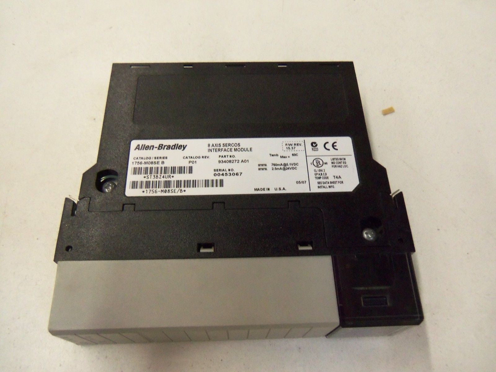 ALLEN BRADLEY CONTROLLOGIX 1756-M08SE SER. B F/W 15.37 INTERFACE *NEW NO BOX*