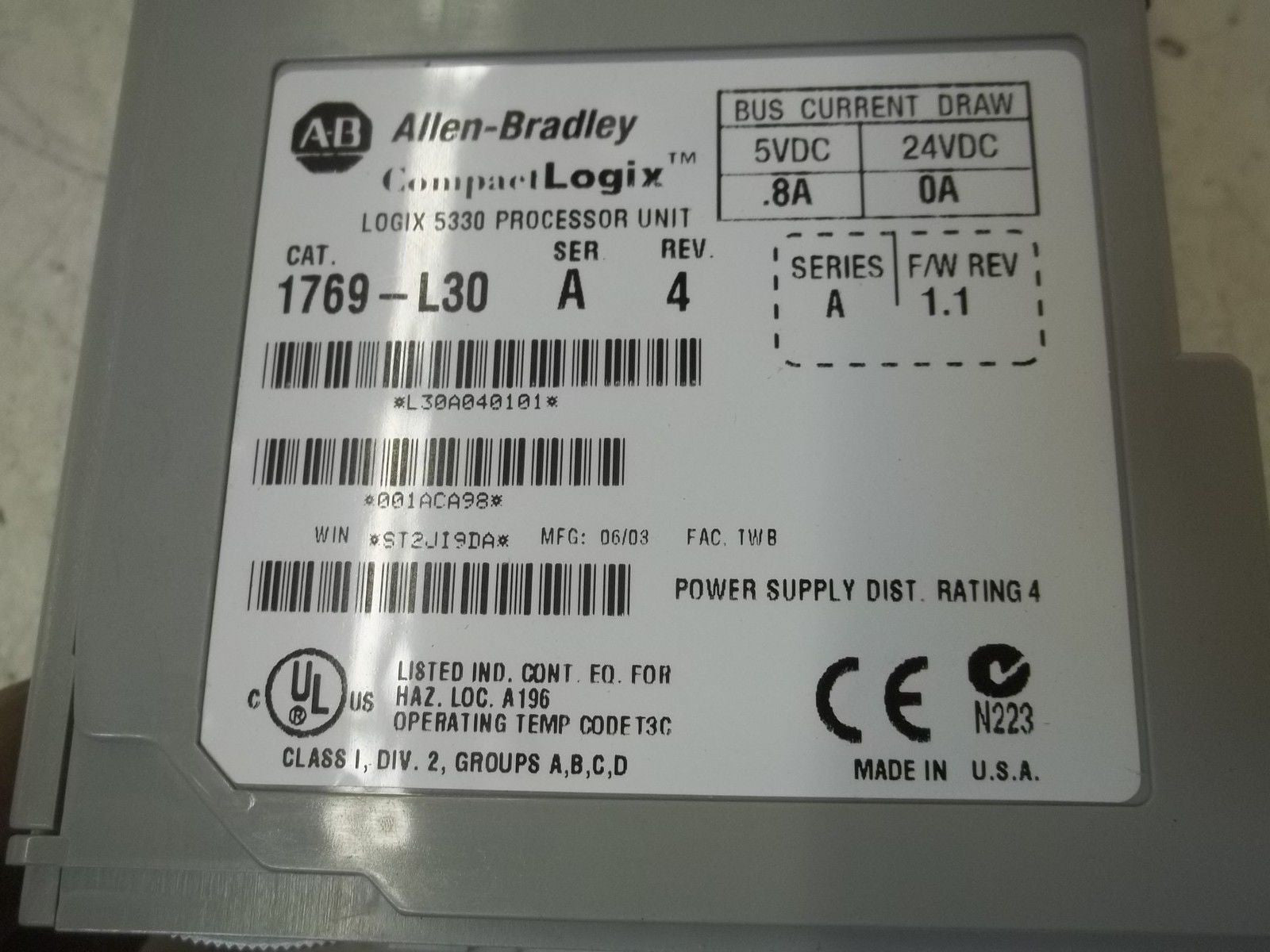 ALLEN BRADLEY 1769-L30 SER. A F/W 1.1 (NO KEY)*NEW IN BOX*