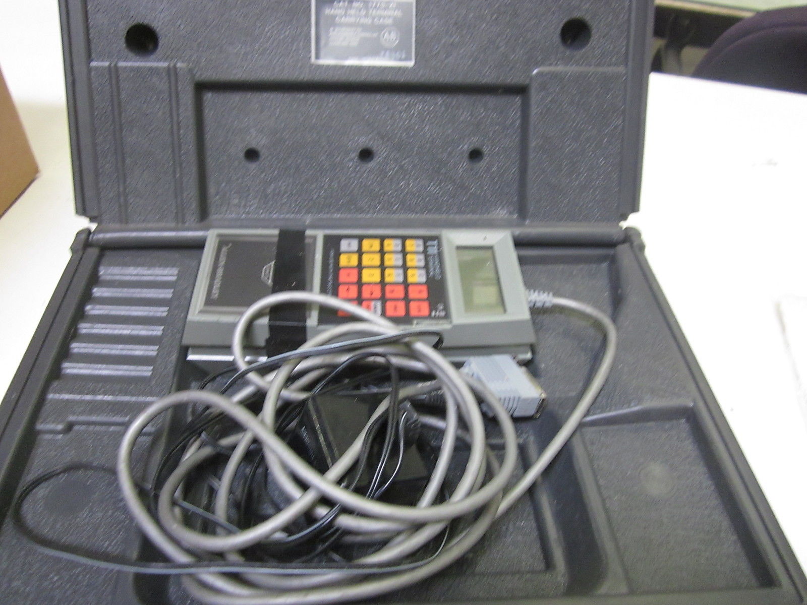 ALLEN BRADLEY 1770-X1 HAND HELD TERMINAL CARRYING CASE *USED*