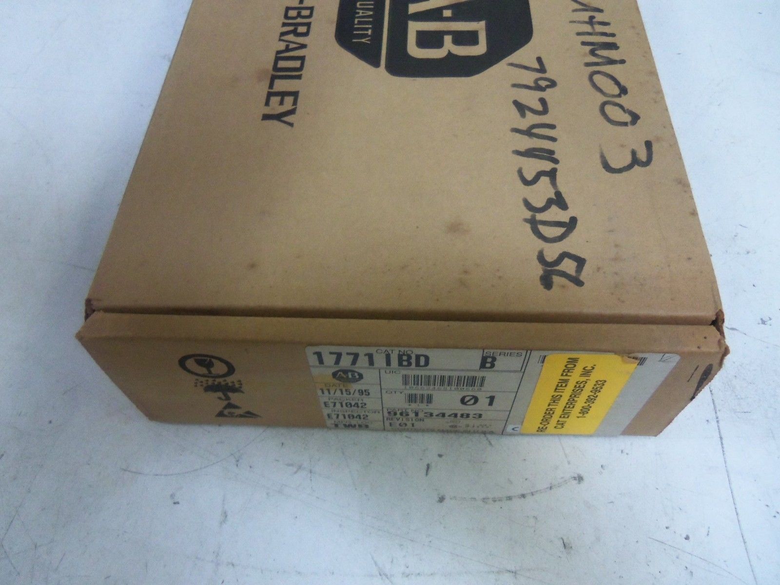 ALLEN BRADLEY 1771-IBD SER. B DATE: 1995 *FACTORY SEALED*