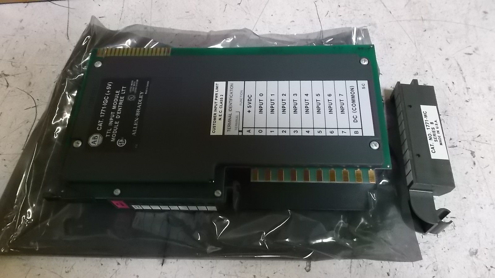 ALLEN BRADLEY 1771-IGC INPUT MODULE *NEW IN BOX*