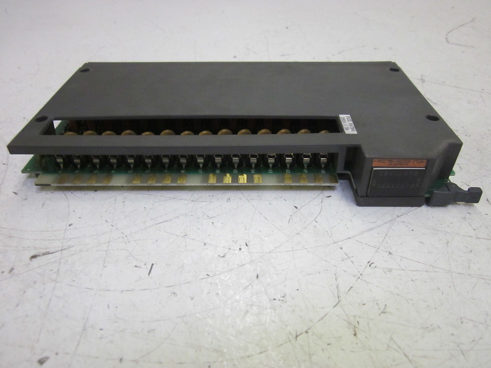 ALLEN BRADLEY 1771-OD16 SER. A OUTPUT MODULE *NEW NO BOX*