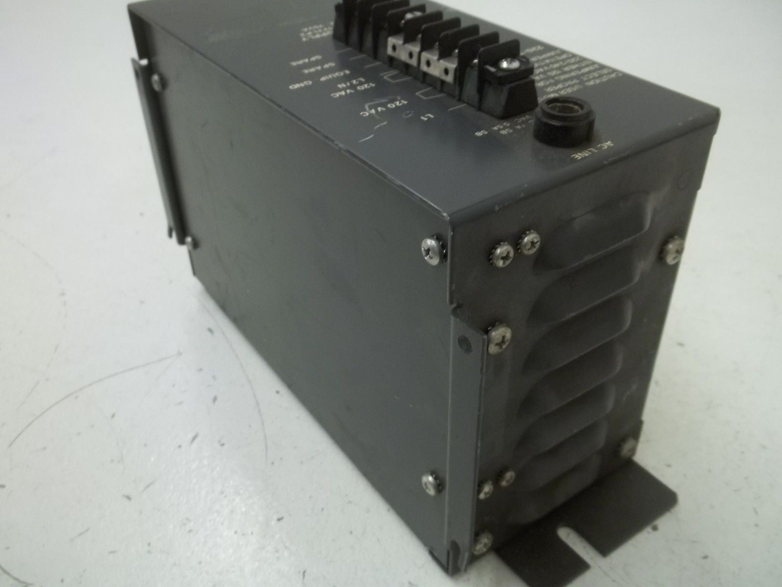 ALLEN BRADLEY 1771-P2 SER. B POWER SUPPLY MODULE *USED*