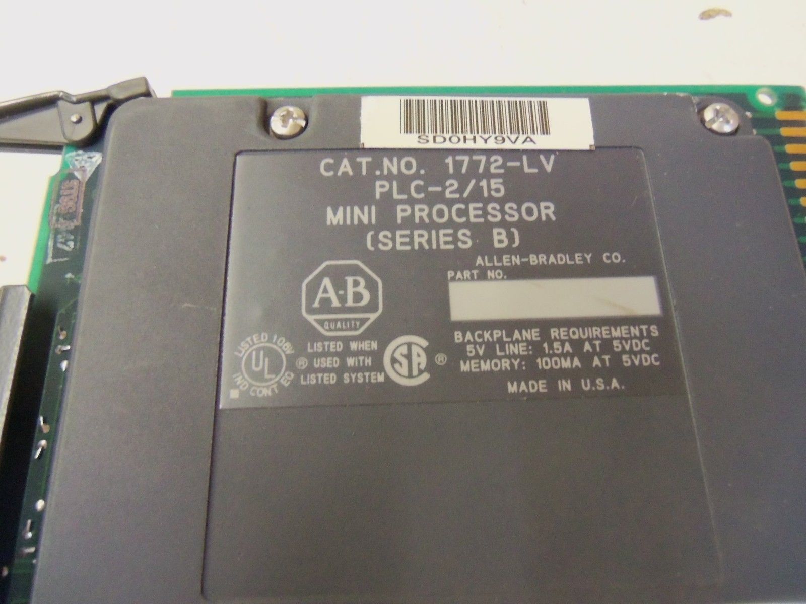 ALLEN BRADLEY 1772-LV SER. B PLC 2/15 MINI PROCESSOR (w/ KEY) *USED*