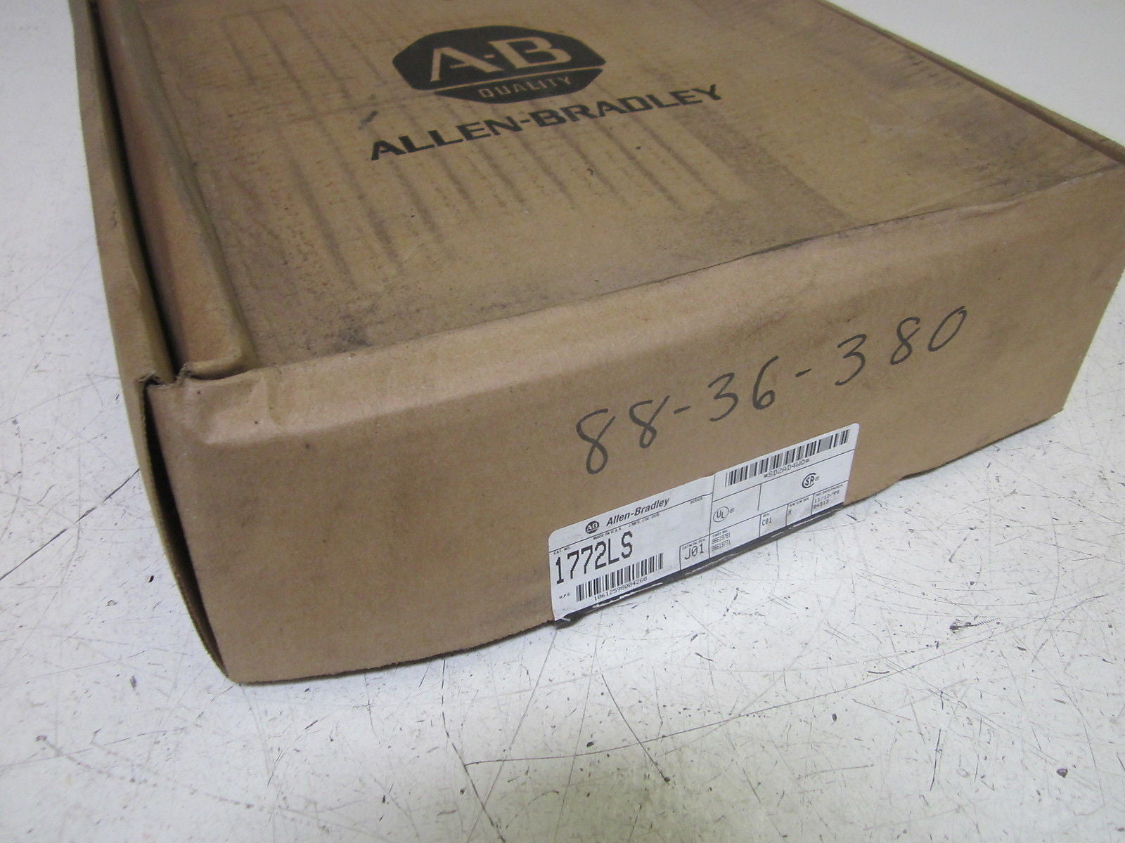 ALLEN BRADLEY 1772-LS PROCESSOR MODULE *NEW IN BOX*