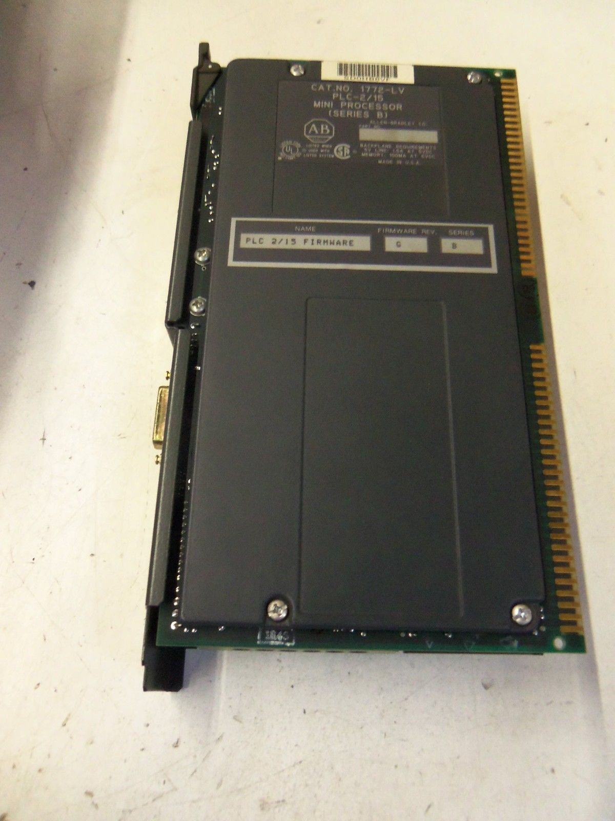ALLEN BRADLEY 1772-LV SER. B PLC 2/15 MINI PROCESSOR (NO KEY) *USED*