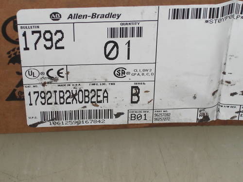 ALLEN BRADLEY 1792-IB2XOB2EA  MODULE *NEW*