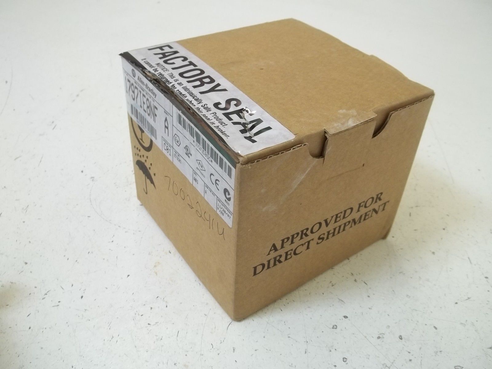 ALLEN BRADLEY 1797-IE8NF SER. A 8-CHANNEL ANALOG INPUT/FILTERED *NEW IN BOX*