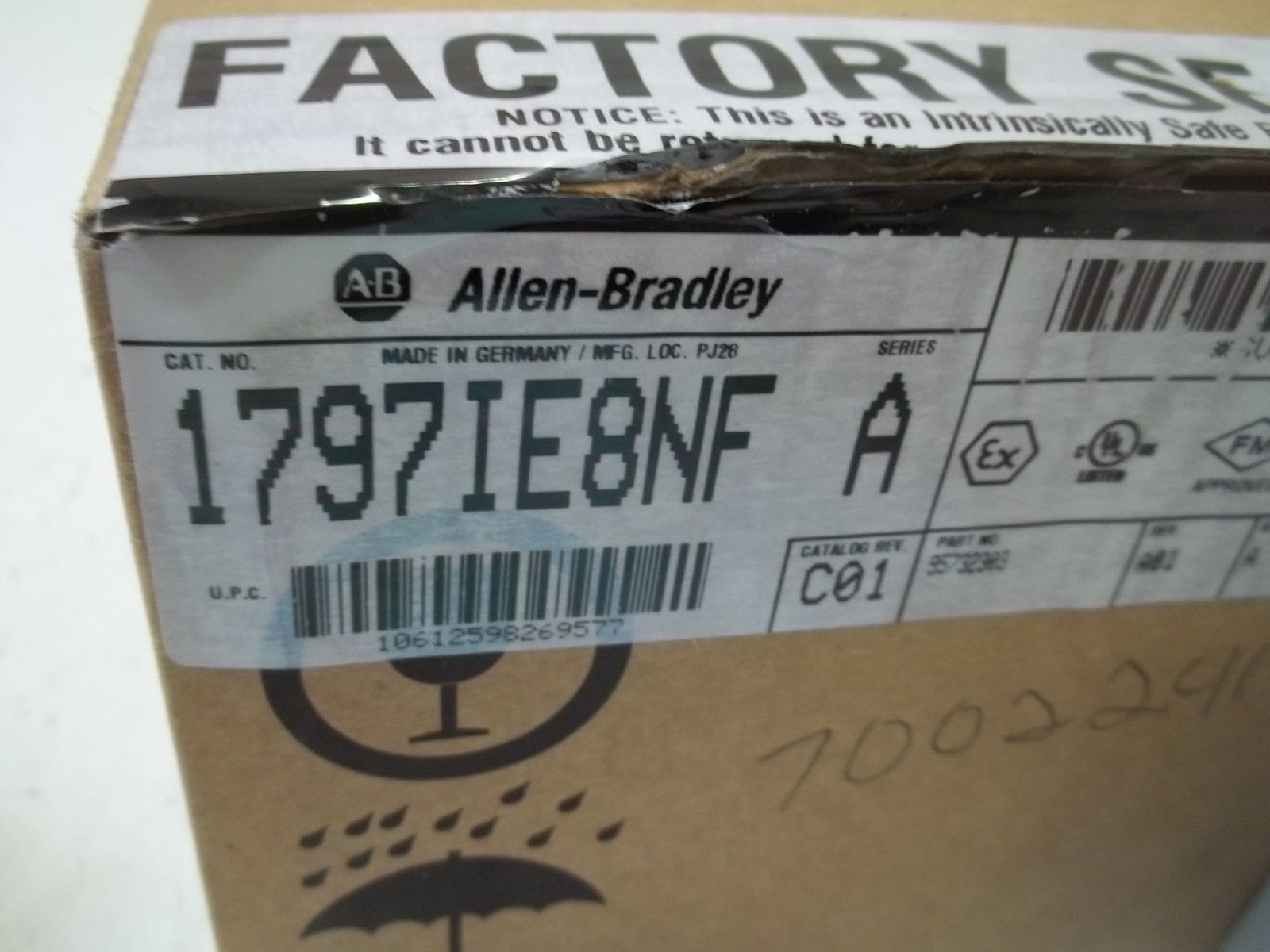 ALLEN BRADLEY 1797-IE8NF SER. A 8-CHANNEL ANALOG INPUT/FILTERED *NEW IN BOX*