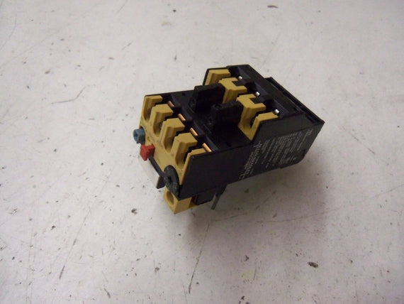 ALLEN BRADLEY 193-BSB-30 SERIES B *NEW NO BOX*