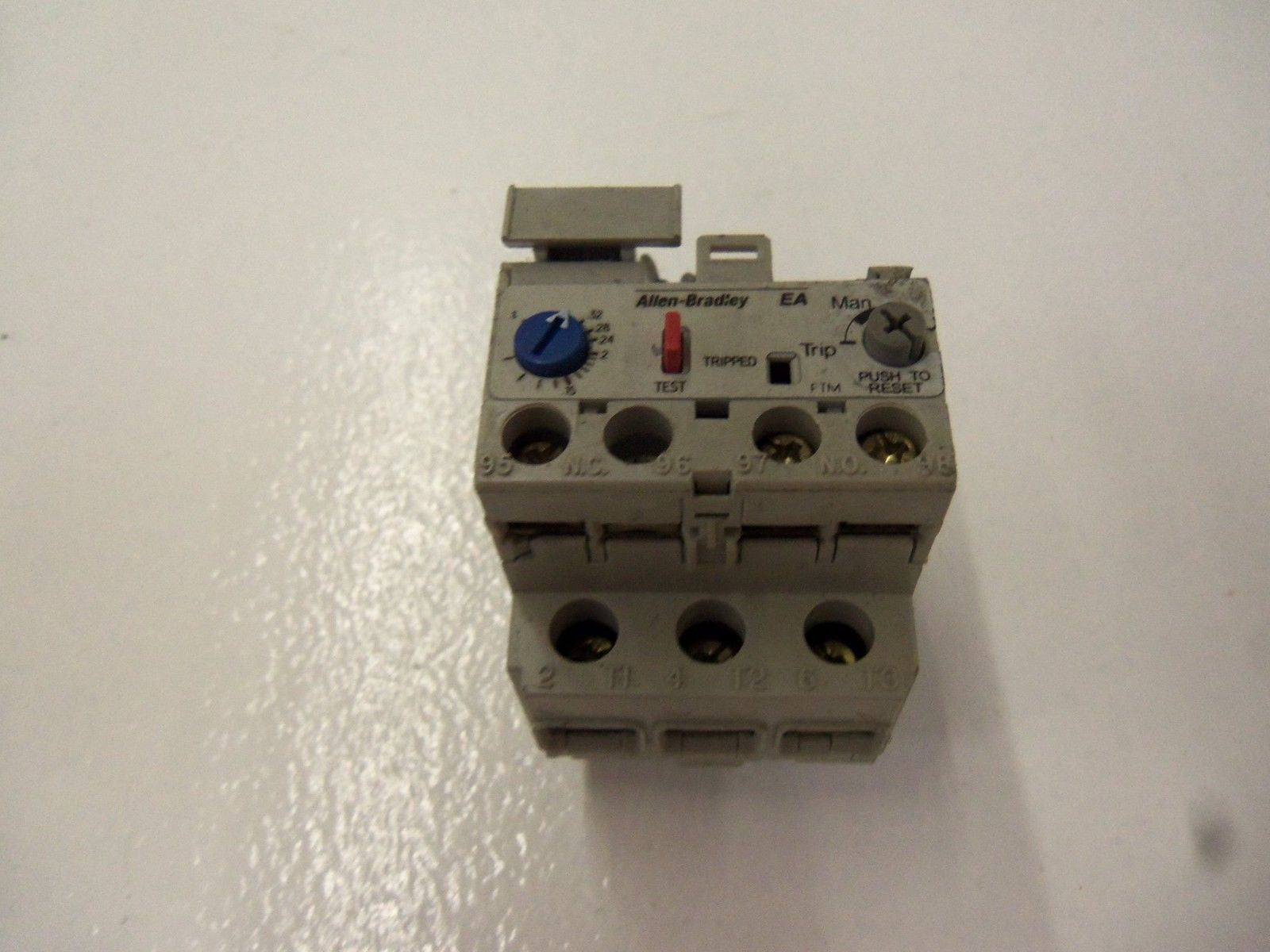 ALLEN BRADLEY 193-EA1AB SERIES B *USED*