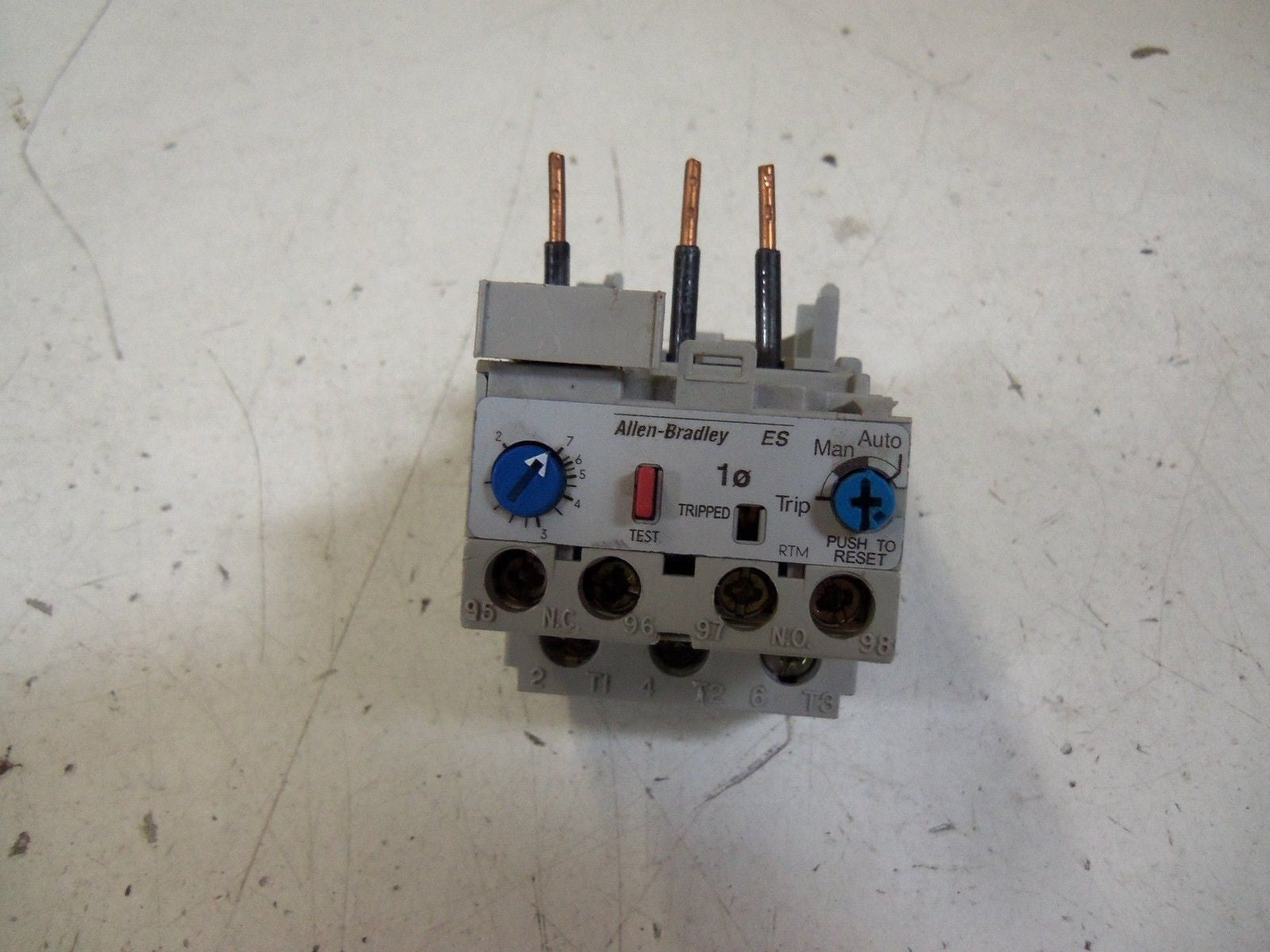 ALLEN BRADLEY 193-ES4AB SERIES B *USED*