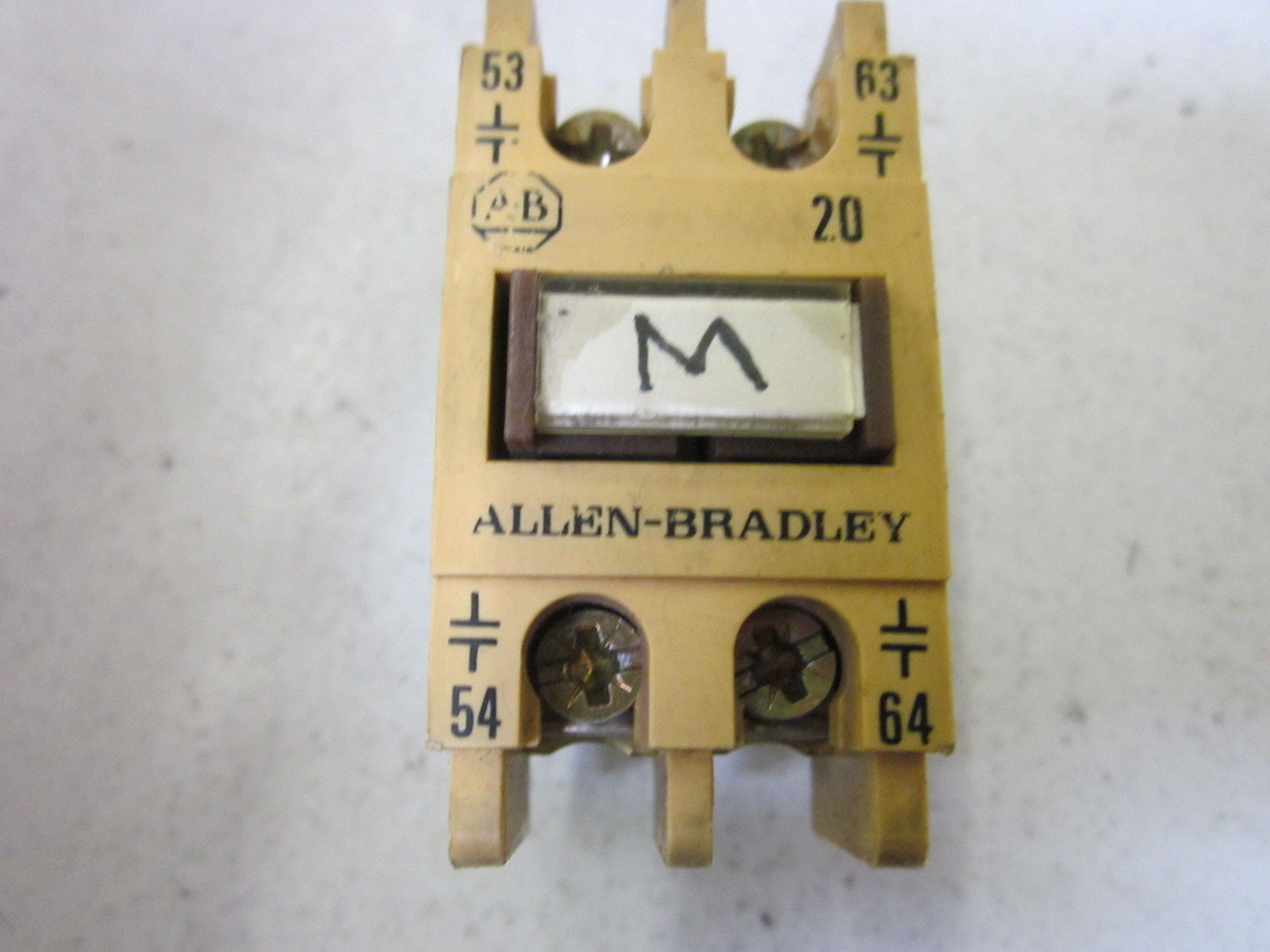 ALLEN BRADLEY 195-FA20 SER. A AUXILIARY CONTACT *USED*