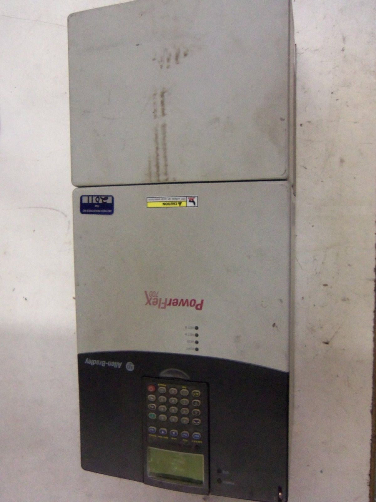 ALLEN BRADLEY POWERFLEX 700 20BD065A3AYNAND0 SER. B AC DRIVE *USED*