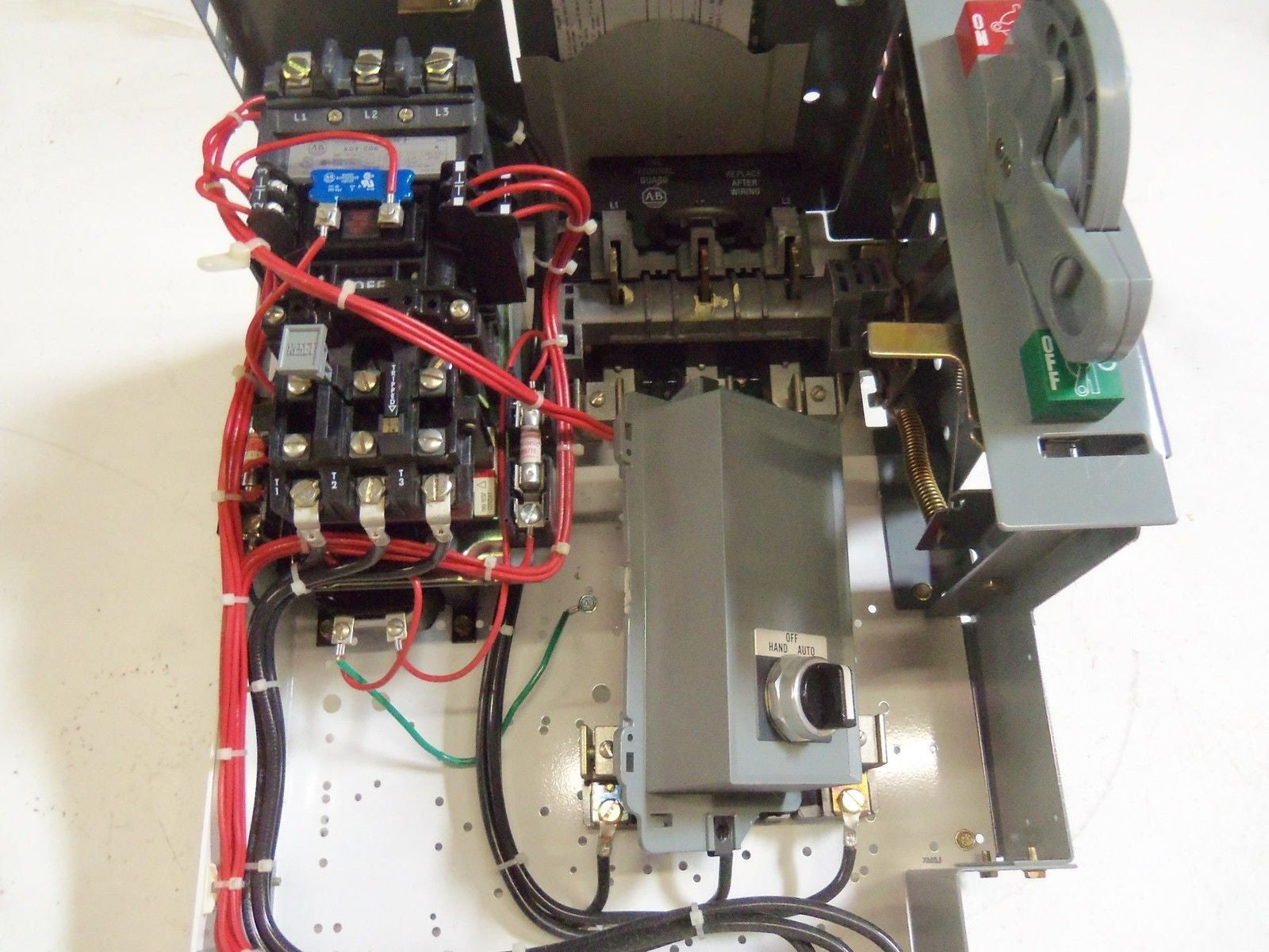 ALLEN BRADLEY 2112B-CDB-3-6P-17-26-107-901 SER. M MOTOR CONTROL *NEW NO BOX*