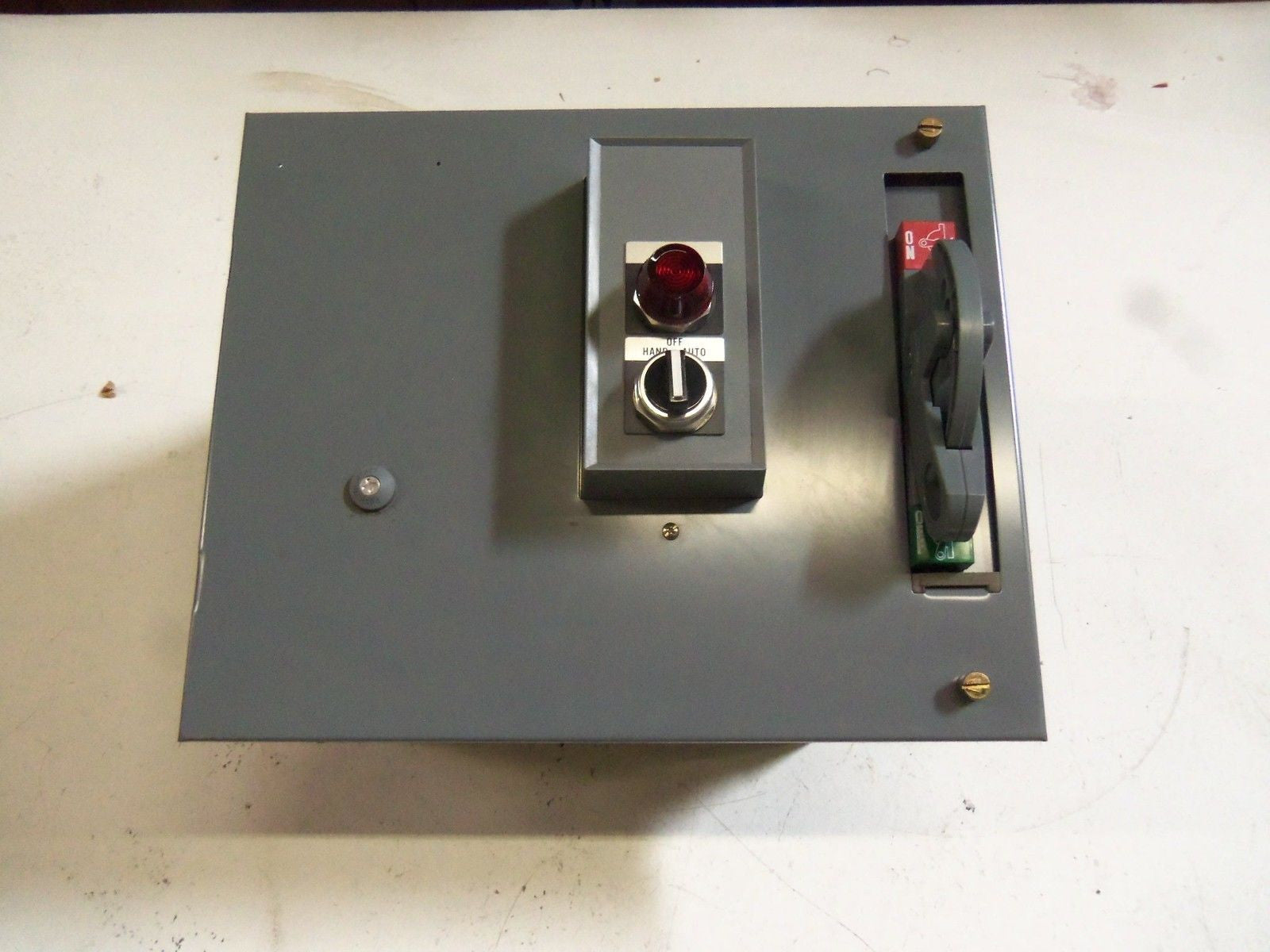 ALLEN BRADLEY 2112B-BAB-3-4R-6P-24R-34 SER. N *NEW NO BOX*