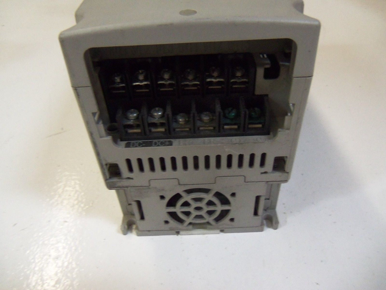 ALLEN BRADLEY 22-E4P2N104 SERIES A *USED*