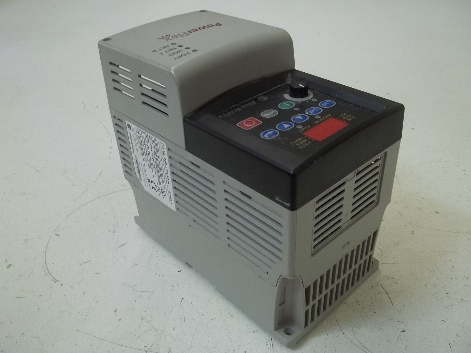 ALLEN BRADLEY POWERFELX 40 22B-A5P0N114 SER.A  DC DRIVE *USED*