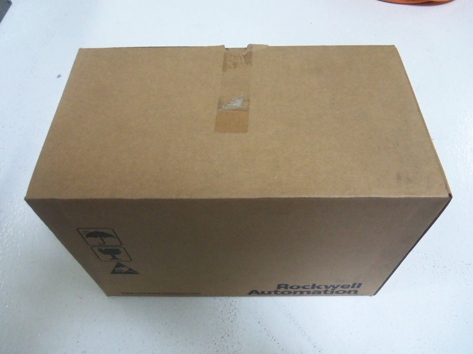 ALLEN BRADLEY POWERFLEX 40P 22D-D4P0N104 SER. A F/W 2.01 AC DRIVE *NEW IN BOX*