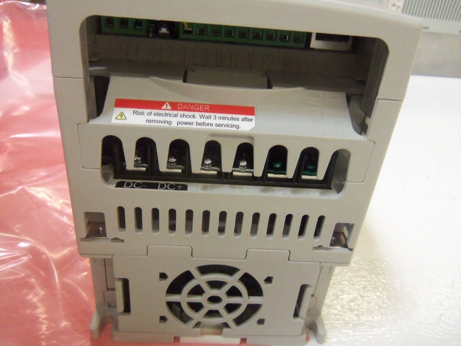 ALLEN BRADLEY POWERFLEX 40P 22D-D4P0N104 SER. A F/W 2.01 AC DRIVE *NEW IN BOX*