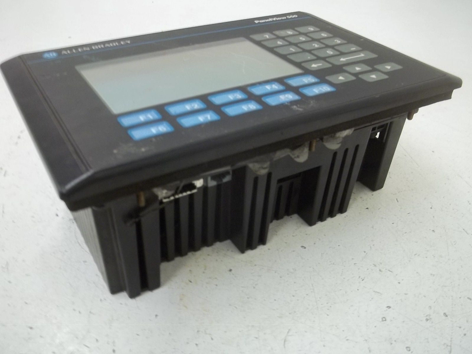 ALLEN  BRADLEY PANELVIEW 550 2711-K5A2 SER. B REV. D FRN 1.07 PANEL *USED*