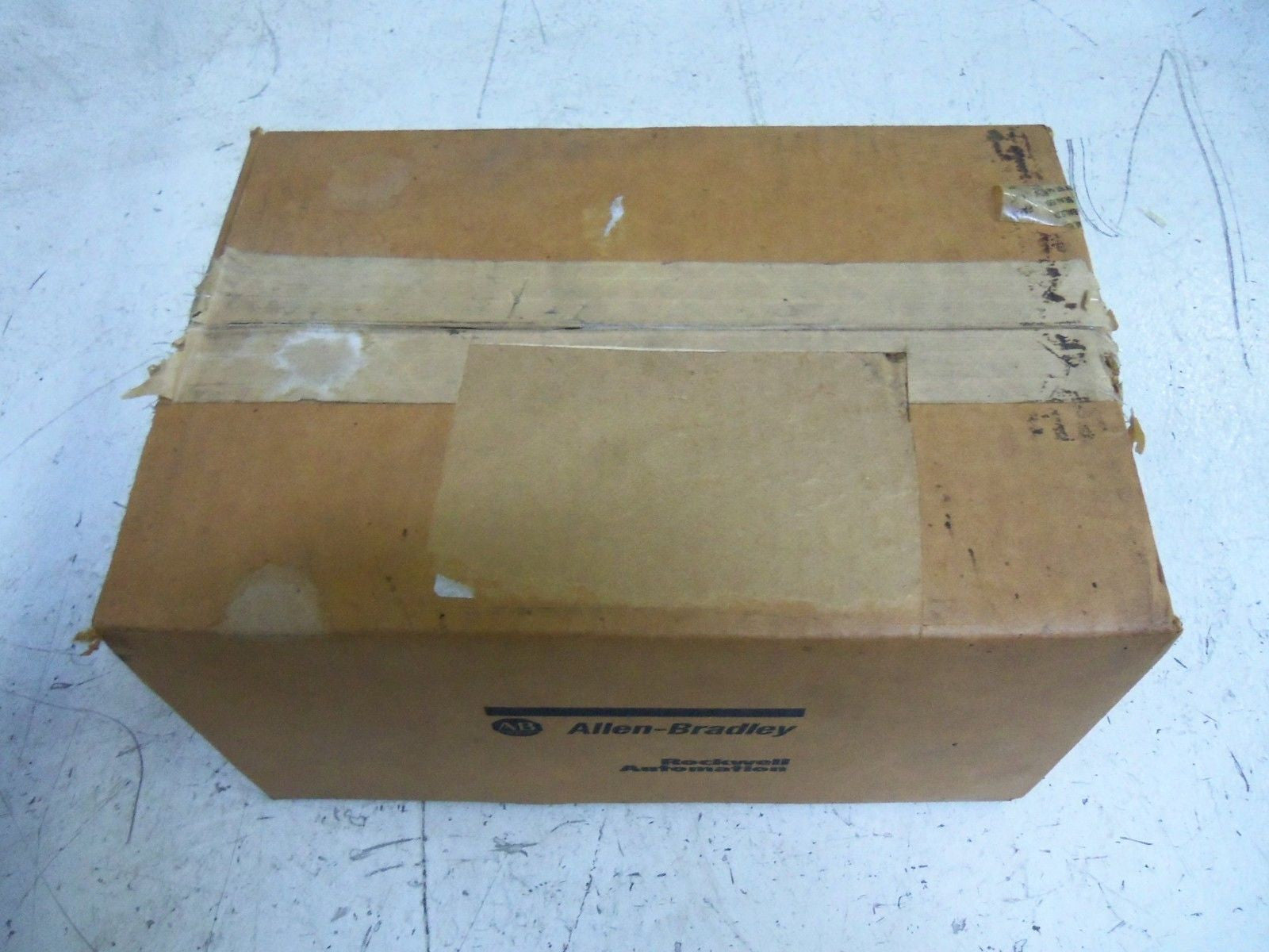 ALLEN BRADLEY 2711-K6C10X SER B REV M FRN 4.44 PANEL VIEW (REMANUFACTURED)