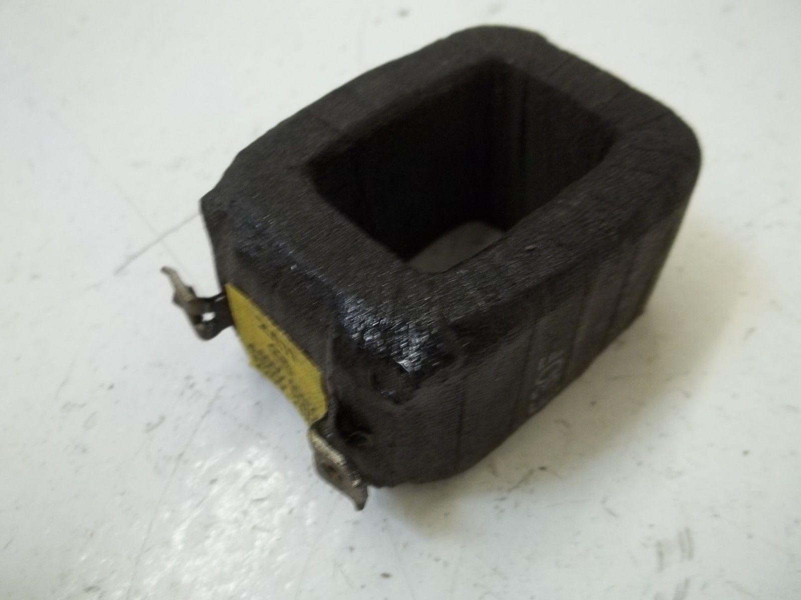 ALLEN BRADLEY 2A11 440V COIL *USED*