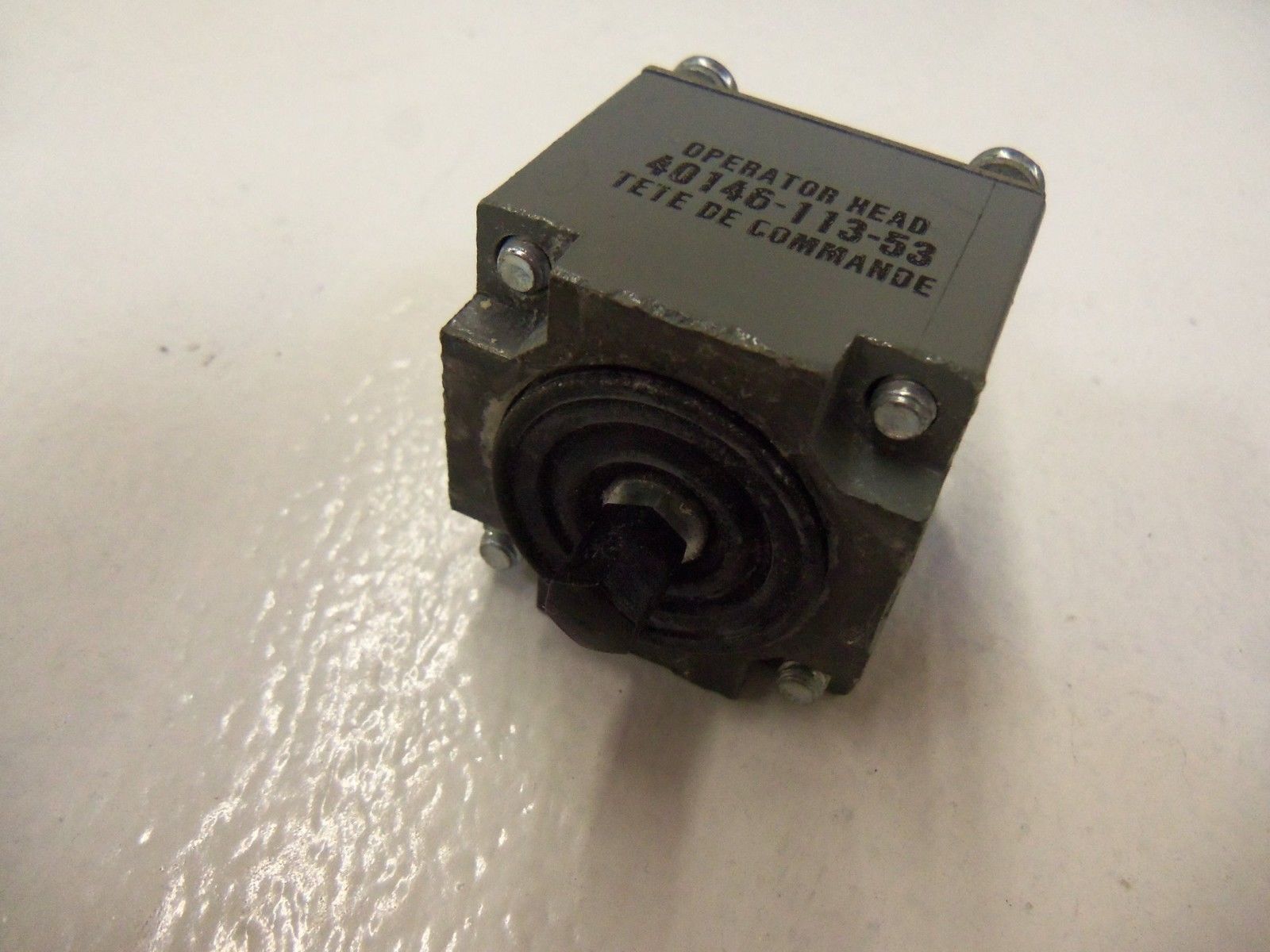 ALLEN BRADLEY 40146-113-53 *AS IS*