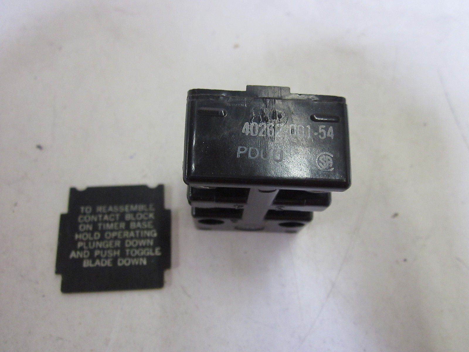 ALLEN BRADLEY 40262-001-54 SWITCH ASSEMBLY (MISSING ACCESSORIES) *NEW NO BOX*