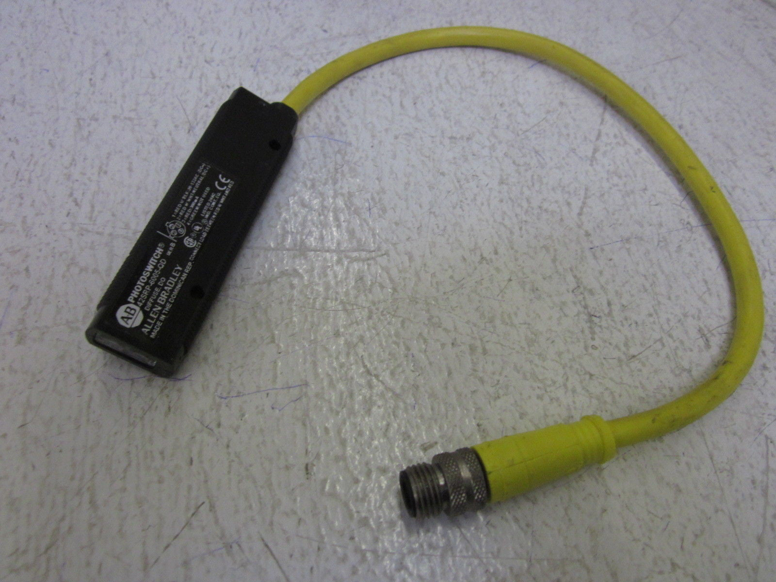 ALLEN BRADLEY 42SRP-6005-QD SER.B PHOTOSWITCH *USED*