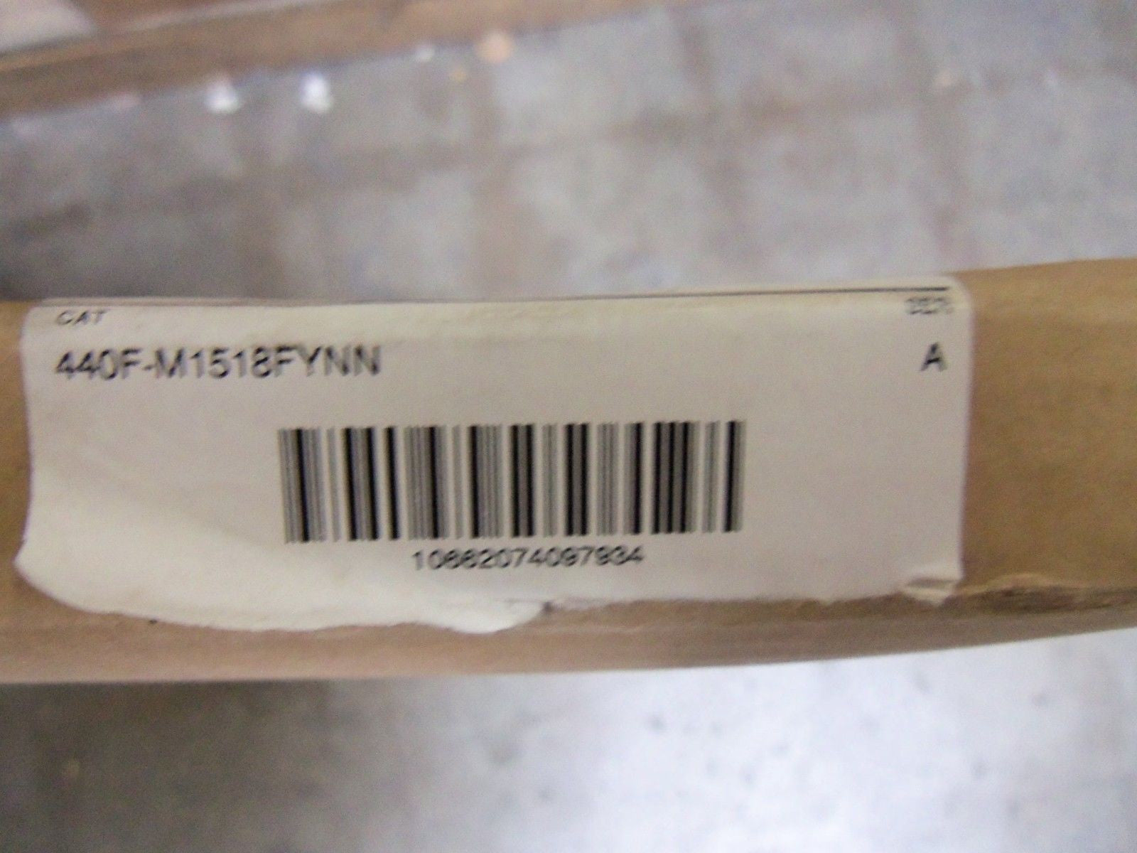 ALLEN BRADLEY 440F-M1518FYNN SERIES A SAFETY MATS *NEW IN BOX*